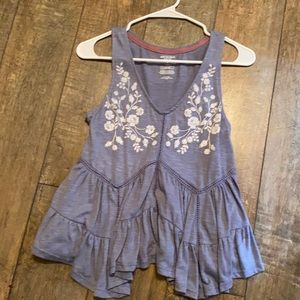 Blue flower pattern tank top